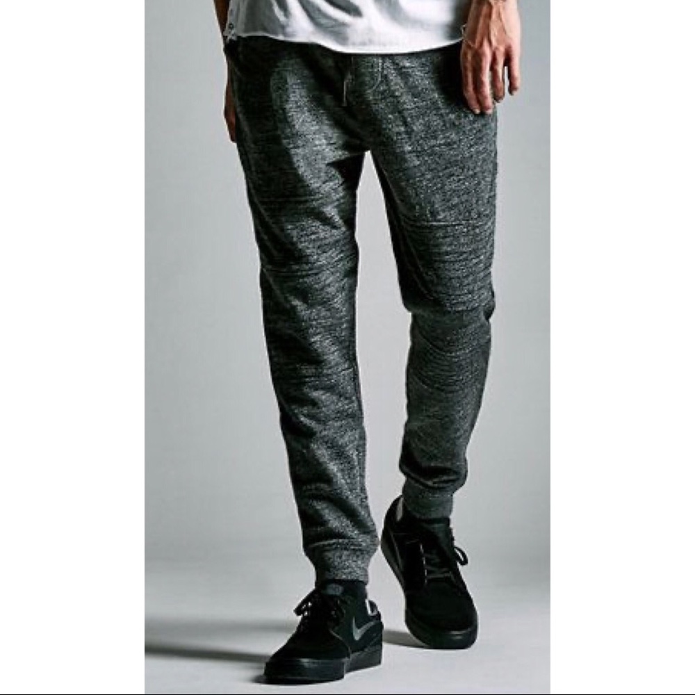 Men’s joggers
